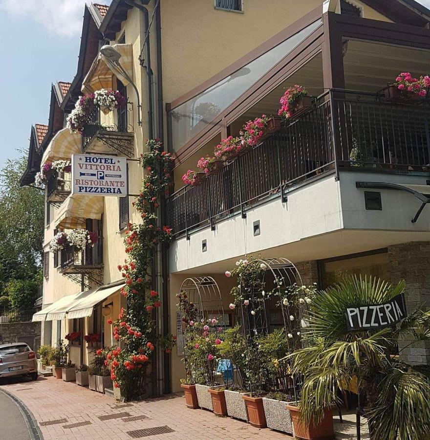 Hotel Ristorante Vittoria ซาน เฟเดเล อินเตลวี ภายนอก รูปภาพ